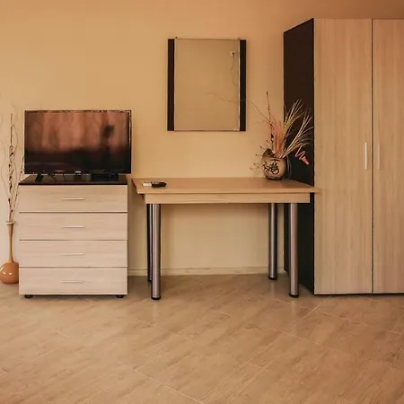 Two-bedroom Holiday In Lozenets